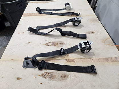 2020 SIERDEN15 REAR SEAT BELTS SET OF 3 BLACK 31387 - image 2