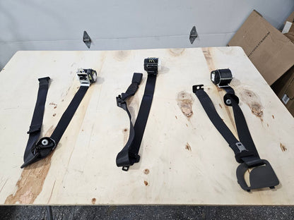 2020 SIERDEN15 REAR SEAT BELTS SET OF 3 BLACK 31387 - image 4