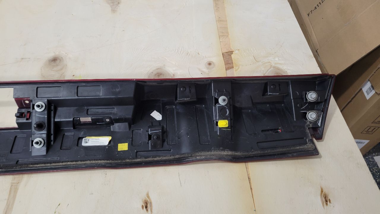 2020 SIERDEN15 ROOF SPOILER GLORY RED GPJ 31391 - image 13