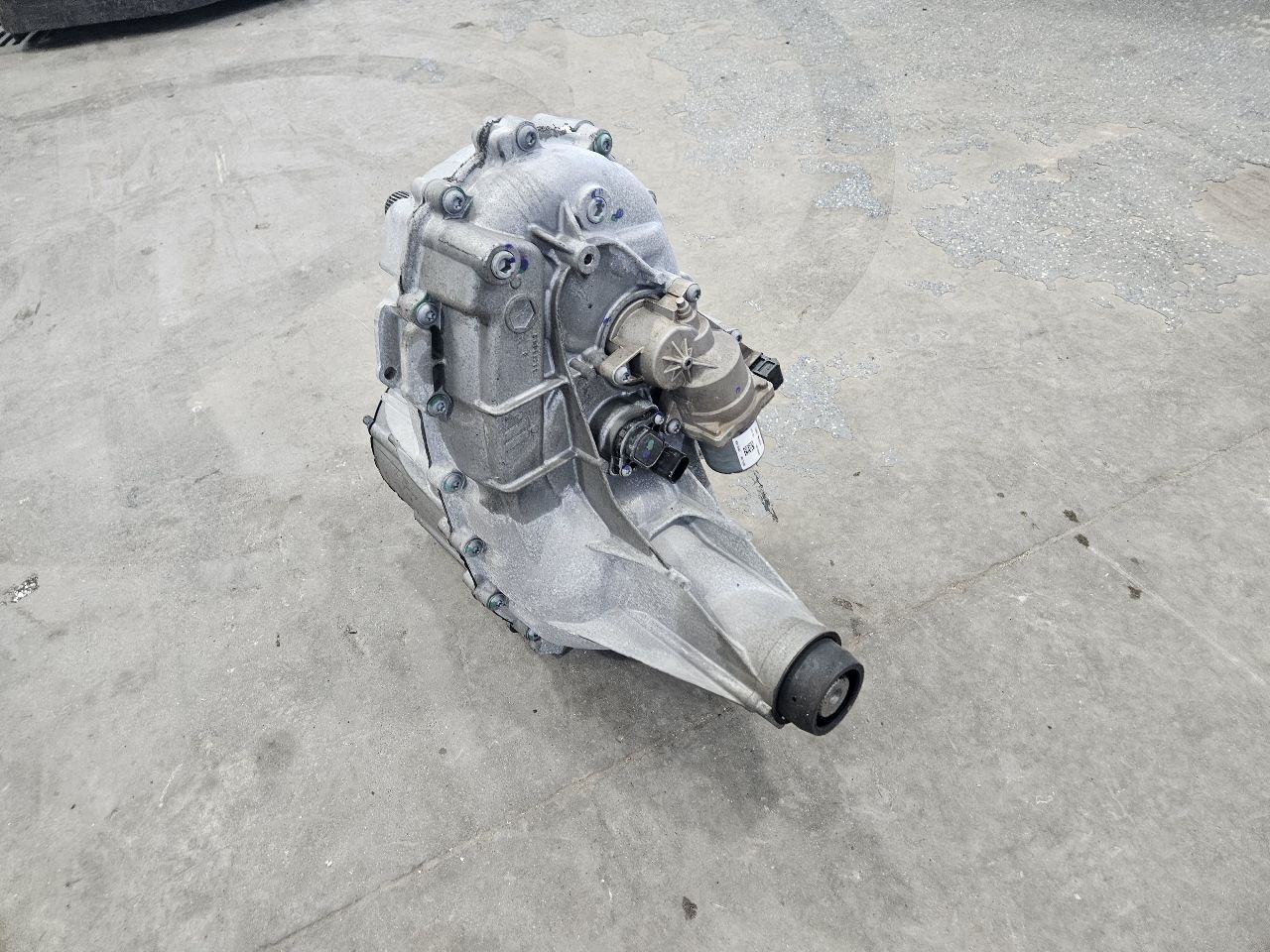 2022 SILVRDO15 2 SPEED TRANSFER CASE BFG 33K 31406 - image 1
