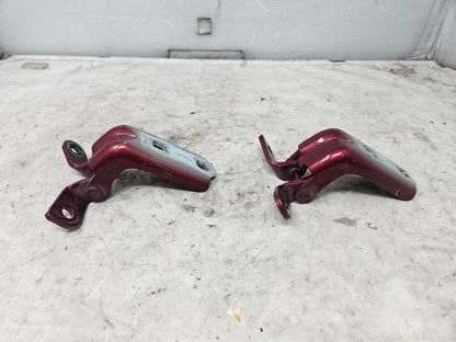 2020 SIERDEN15 FRONT DOOR HINGES UPPER & LOWER RED 31419 - image 1