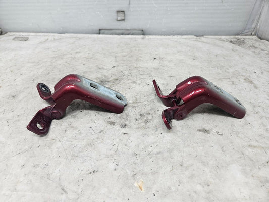 2020 SIERDEN15 FRONT DOOR HINGES UPPER & LOWER RED 31419 - image 1