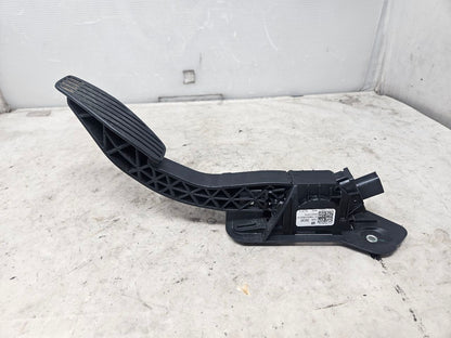 2019 SILVRDO15 GAS PEDAL THROTTLE POSITION 23363936 31421 - image 3