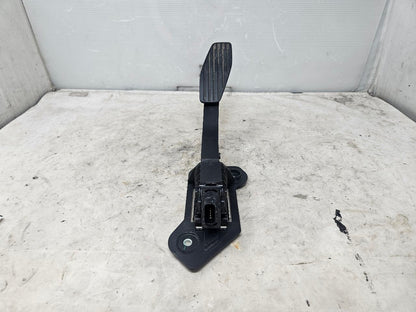 2019 SILVRDO15 GAS PEDAL THROTTLE POSITION 23363936 31421 - image 4