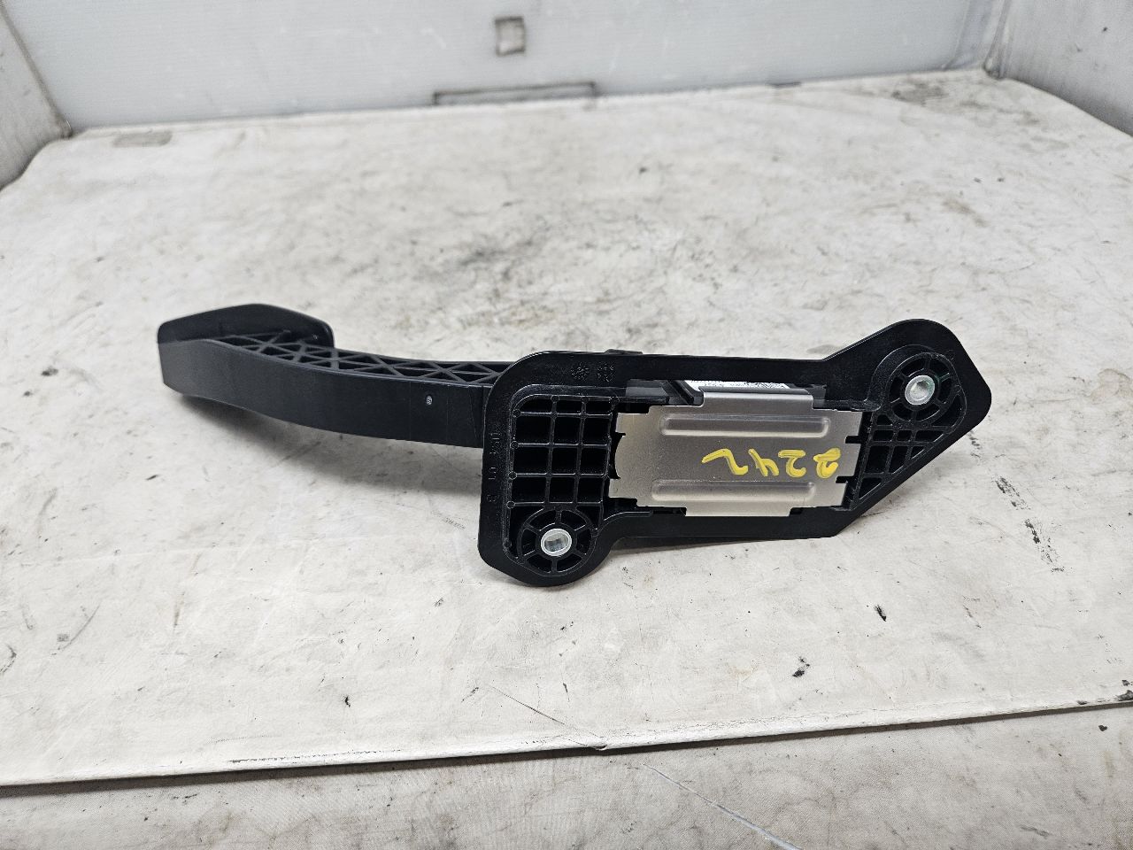 2020 SIERDEN15 GAS PEDAL THROTTLE POSITION 84024307 31425 - image 4