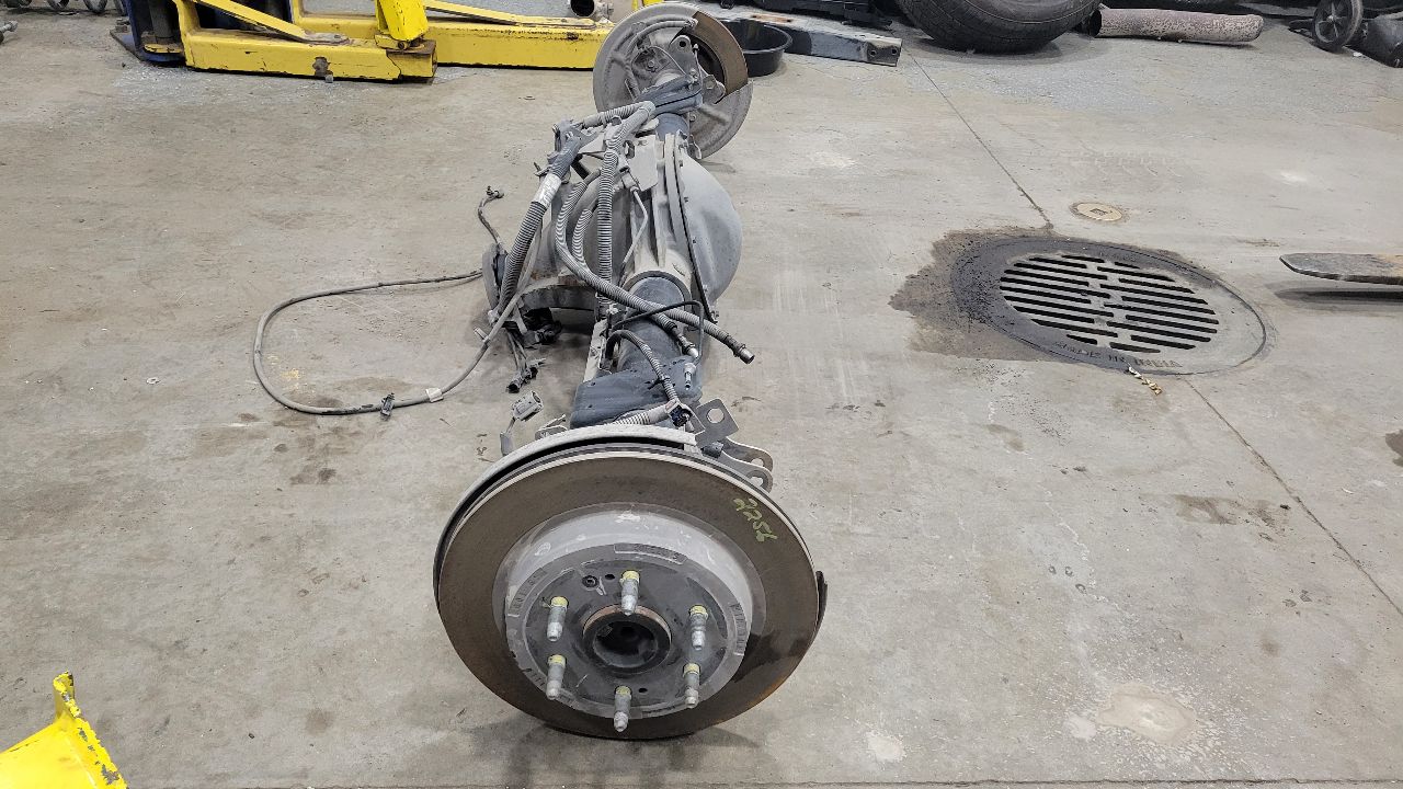2020 SIERDEN15 REAR AXLE 9.75" 3.23 GU5 G80 66K MI 31458 - image 7