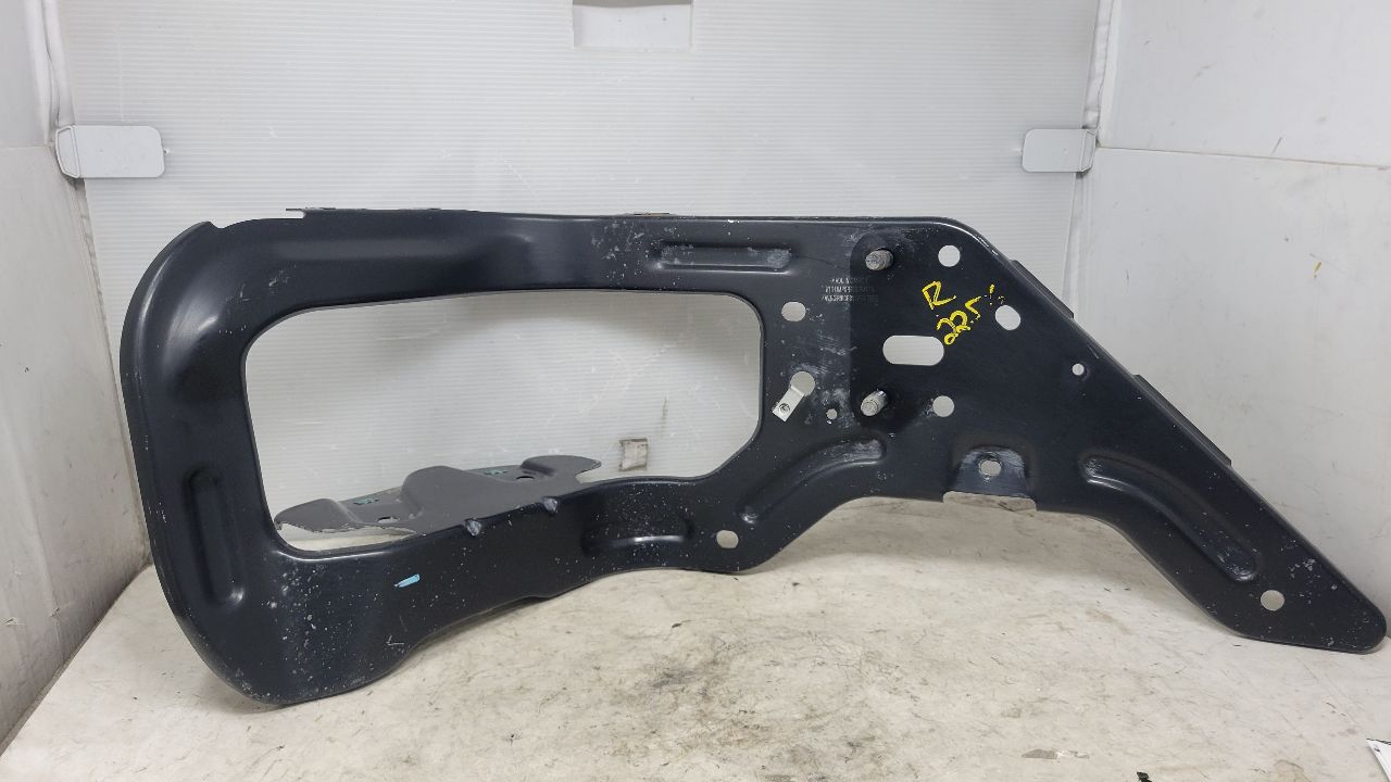 2020 SIERDEN15 RH REAR BUMPER BRACKET 85128850 31479 - image 2