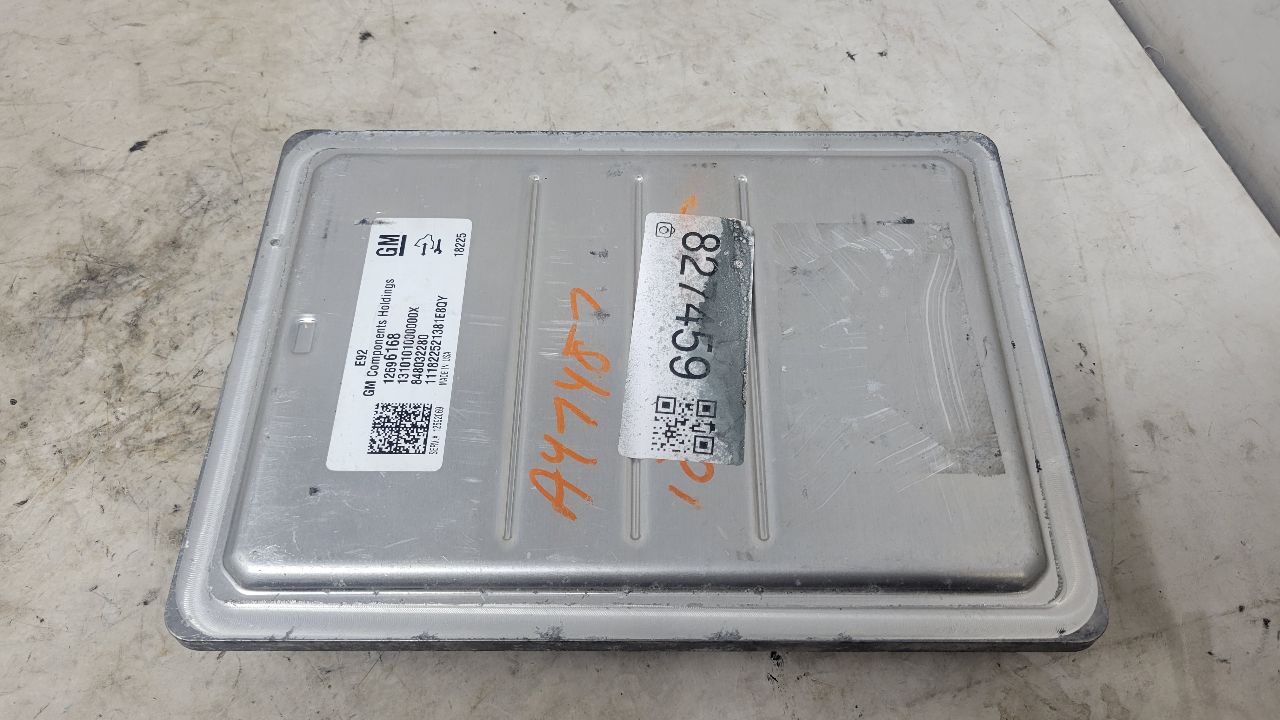 2020 ESCALAESV E92 ENGINE COMPUTER ECM PCM 12696168 31487 - image 7