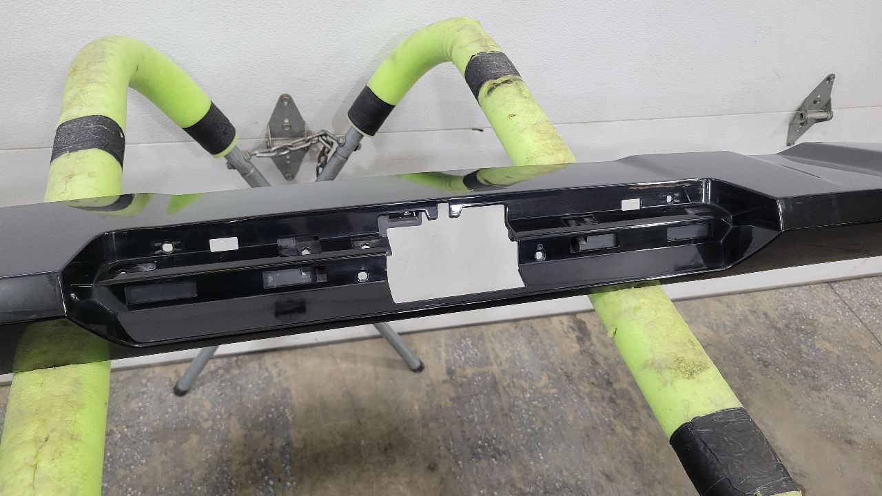 2020 SIERDEN15 ROOF SPOILER BLACK GBA 31488 - image 7