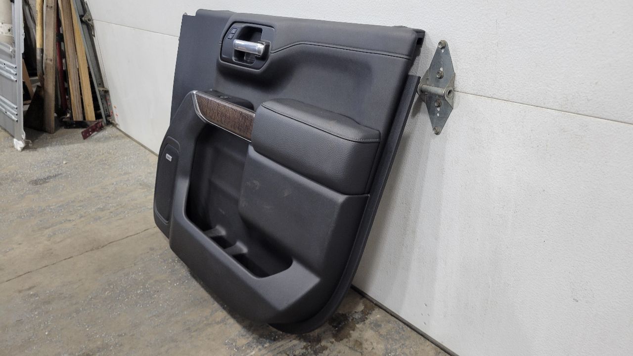 2020 SIERDEN15 RH FRONT DOOR PANEL BLACK DENALI 31493 - image 5