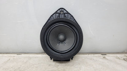 2020 SIERDEN15 REAR DOOR BOSE SPEAKER 84709306 31531 - image 1