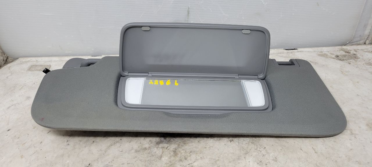 2020 SIERDEN15 LH SUN VISOR LIGHTED DARK ASH GREY 31535 - image 4