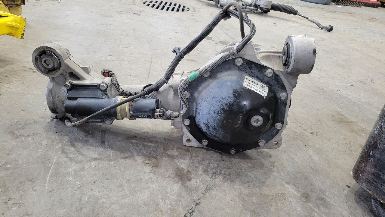 2020 SIERDEN15 FRONT AXLE 3.23 GU5 RATIO AANG 66K 31541 - image 1