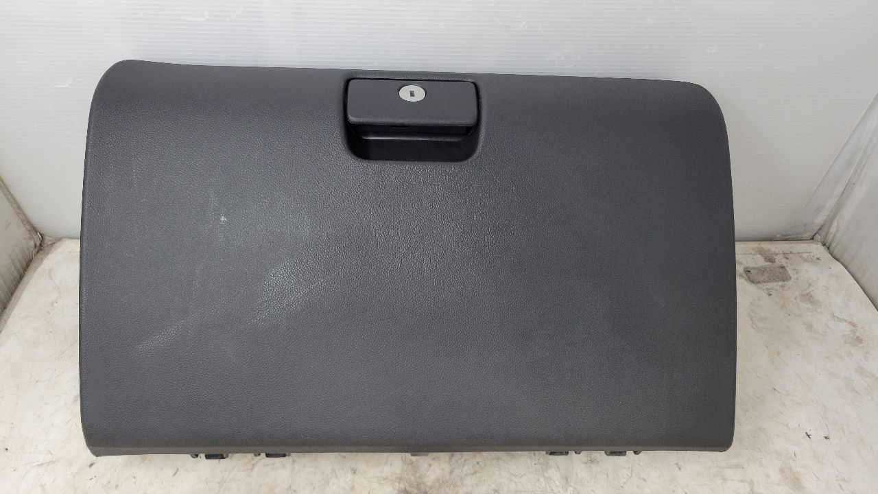 2020 SIERDEN15 LOWER GLOVE BOX JET BLACK 84093881 31549 - image 1