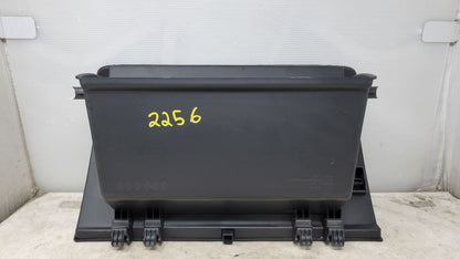 2020 SIERDEN15 LOWER GLOVE BOX JET BLACK 84093881 31549 - image 6