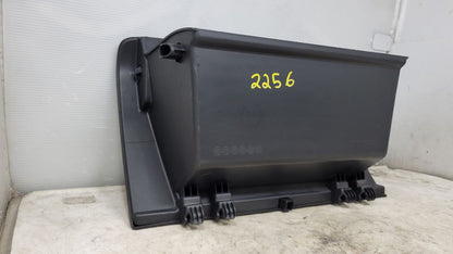 2020 SIERDEN15 LOWER GLOVE BOX JET BLACK 84093881 31549 - image 8