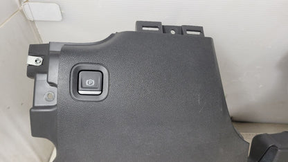 2020 SIERDEN15 LH DRIVER DASH KNEE BOLSTER TRIM 31567 - image 3