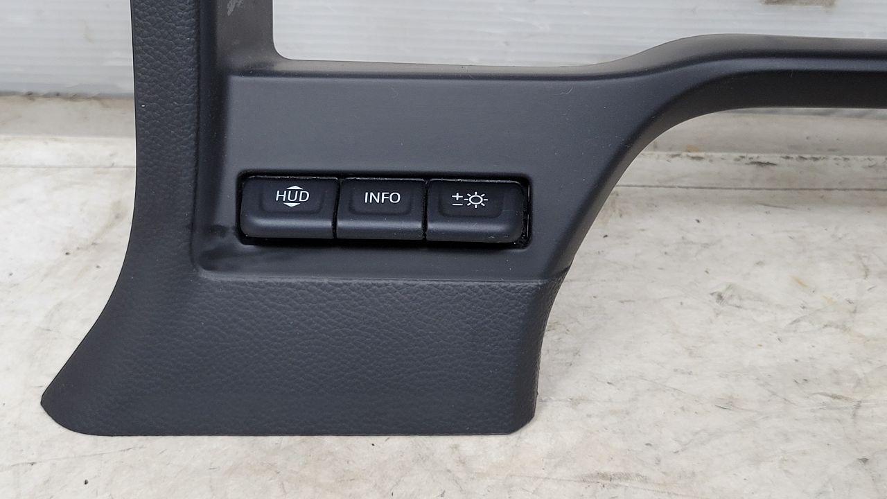 2020 SIERDEN15 CLUSTER SPEEDO DASH BEZEL 84388792 31570 - image 3