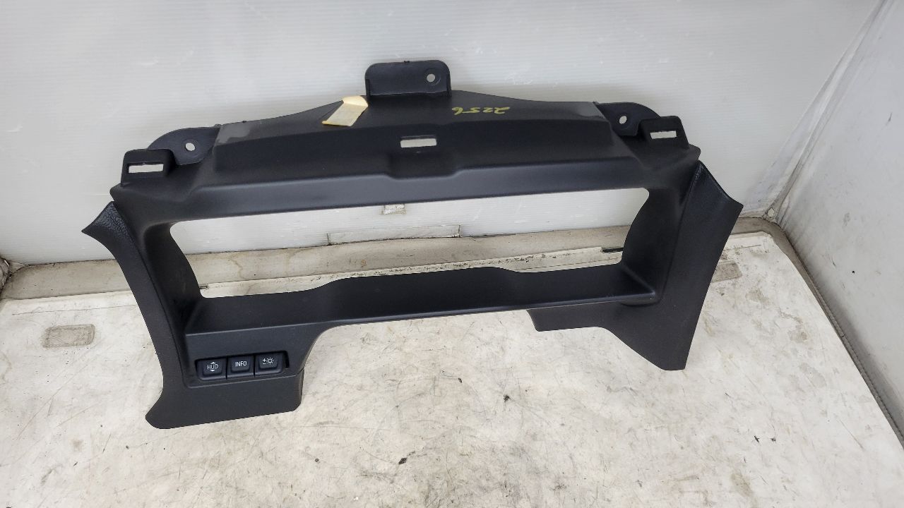 2020 SIERDEN15 CLUSTER SPEEDO DASH BEZEL 84388792 31570 - image 5