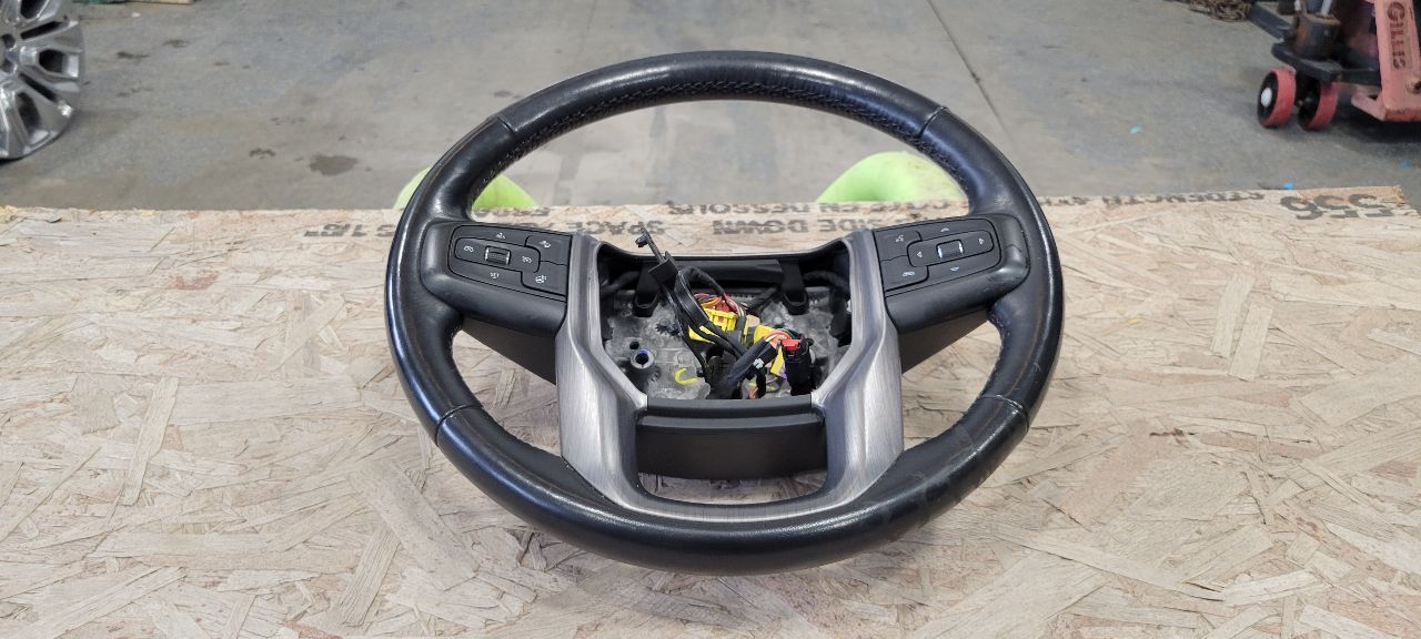 2020 SIERDEN15 DENALI STEERING WHEEL HEATED BLACK 31579 - image 1