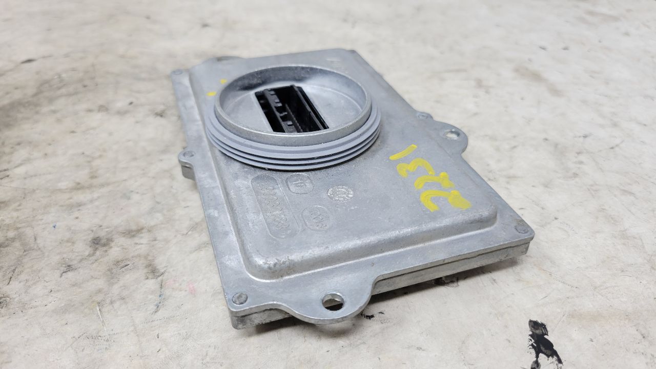 2018 SILVRDO15 HEADLIGHT BALLAST 84893099 L90032783 31617 - image 3