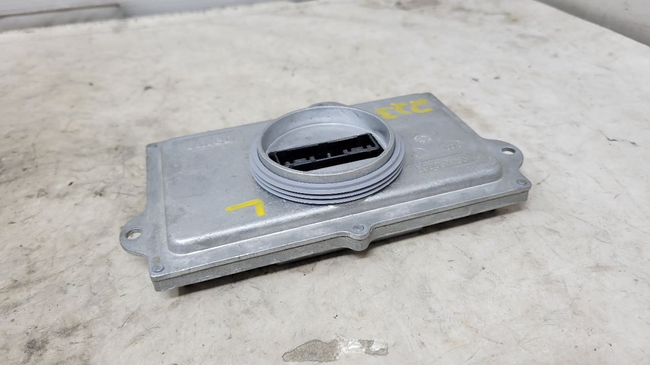 2018 SILVRDO15 HEADLIGHT BALLAST 84893099 L90032783 31617 - image 4