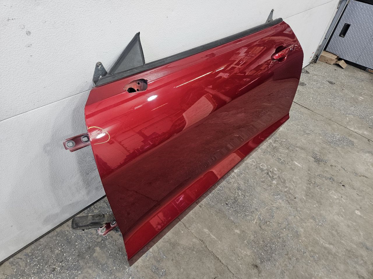 2021 CAMARO LH DOOR CHERRY POP GSK 6S.5 SCRATCH 31619 - image 5