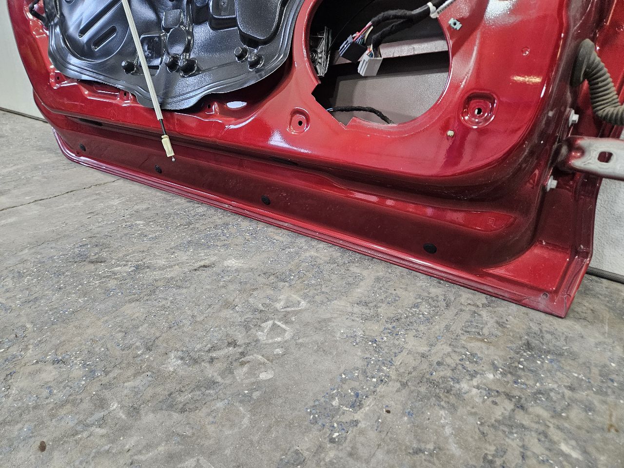 2021 CAMARO LH DOOR CHERRY POP GSK 6S.5 SCRATCH 31619 - image 11