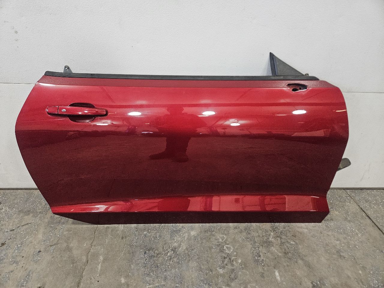 2021 CAMARO RH DOOR CHERRY POP GSK 000 31620 - image 1
