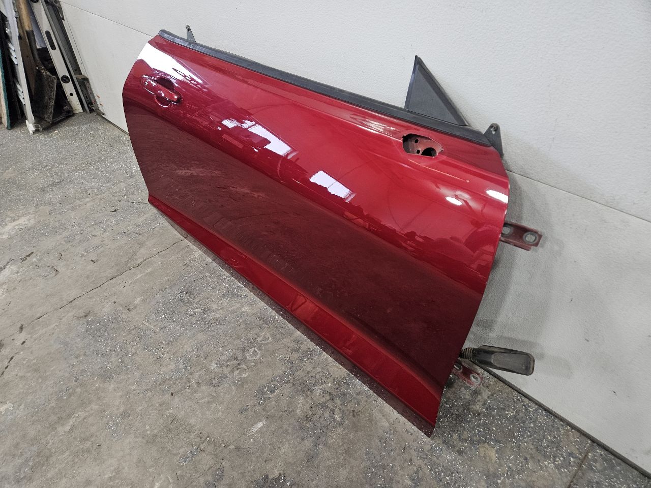 2021 CAMARO RH DOOR CHERRY POP GSK 000 31620 - image 2