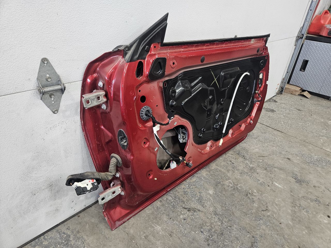 2021 CAMARO RH DOOR CHERRY POP GSK 000 31620 - image 8