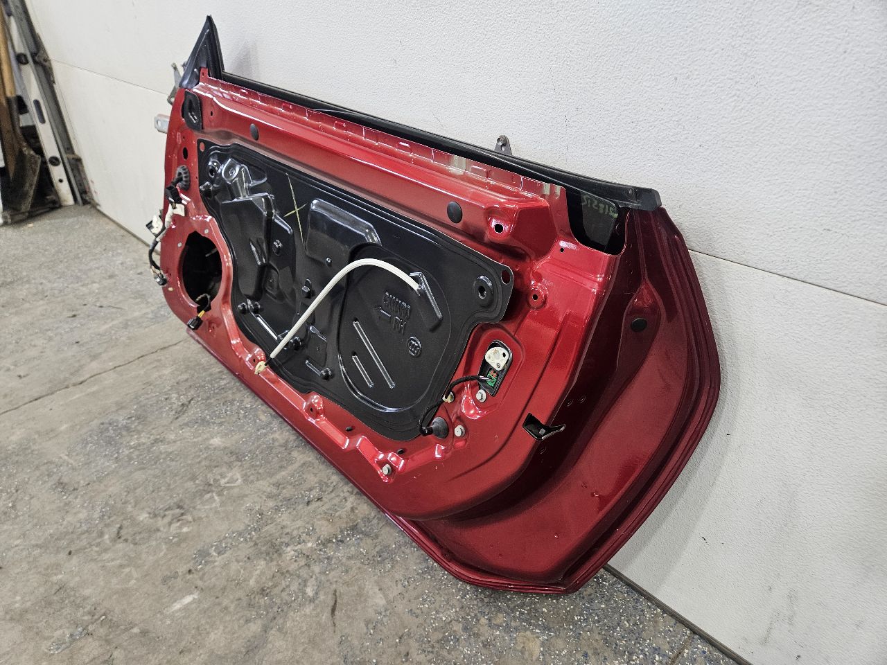 2021 CAMARO RH DOOR CHERRY POP GSK 000 31620 - image 11