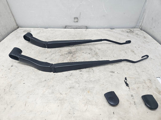 2021 CAMARO WINDSHIELD WIPER ARMS PAIR LH RH 31621 - image 1