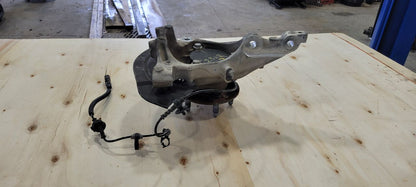 2021 CAMARO LH DRIVER FRONT SPINDLE W/HUB 10K 31625 - image 2