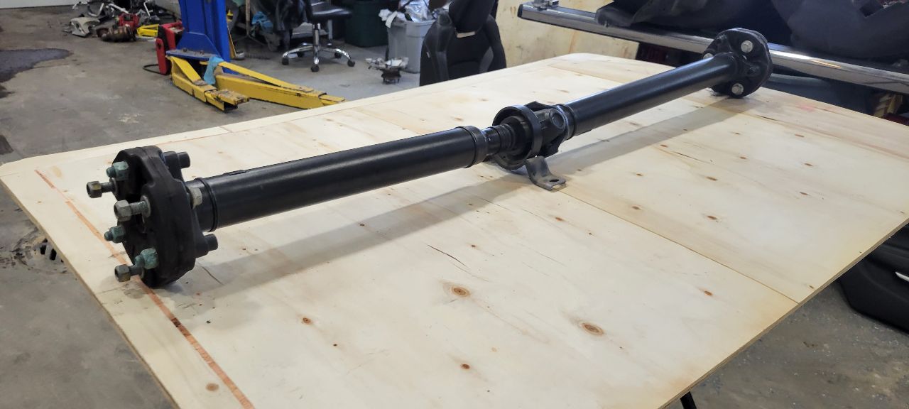 2021 CAMARO REAR DRIVESHAFT SS 6.2L MANUAL 31627 - image 4