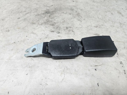 2021 CAMARO REAR SEAT BELT BUCKLE LH RH 84002412 31630 - image 2