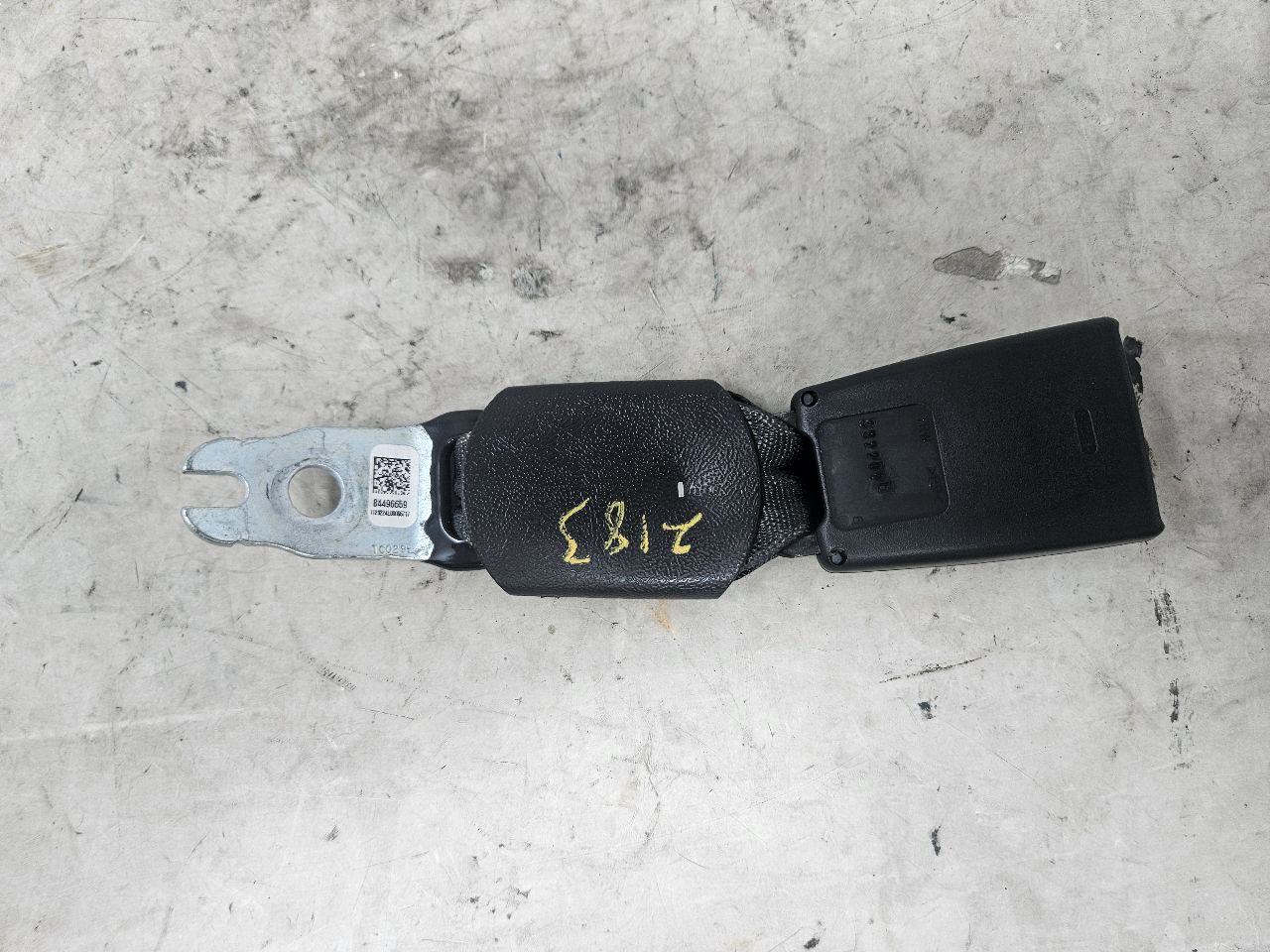 2021 CAMARO REAR SEAT BELT BUCKLE LH RH 84002412 31630 - image 5