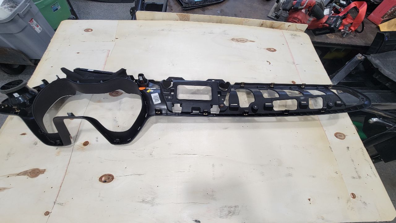 2021 CAMARO DASH CLUSTER RADIO BEZEL TRIM 31642 - image 10