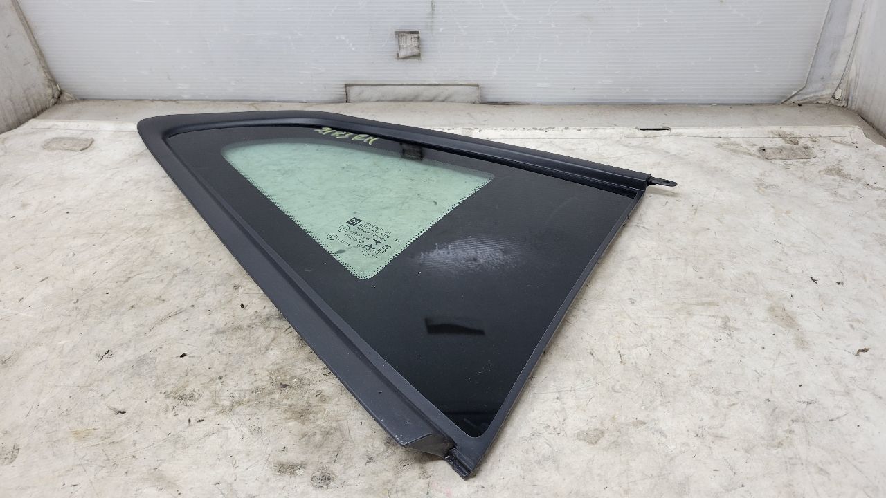 2021 CAMARO RH PASSENGER QUARTER GLASS COUPE 31648 - image 4