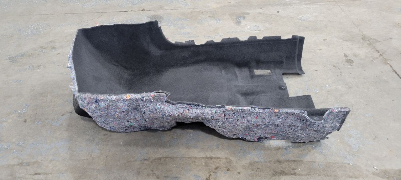 2021 CAMARO RH PASSENGER FRONT CARPET BLACK 10K 31685 - image 4