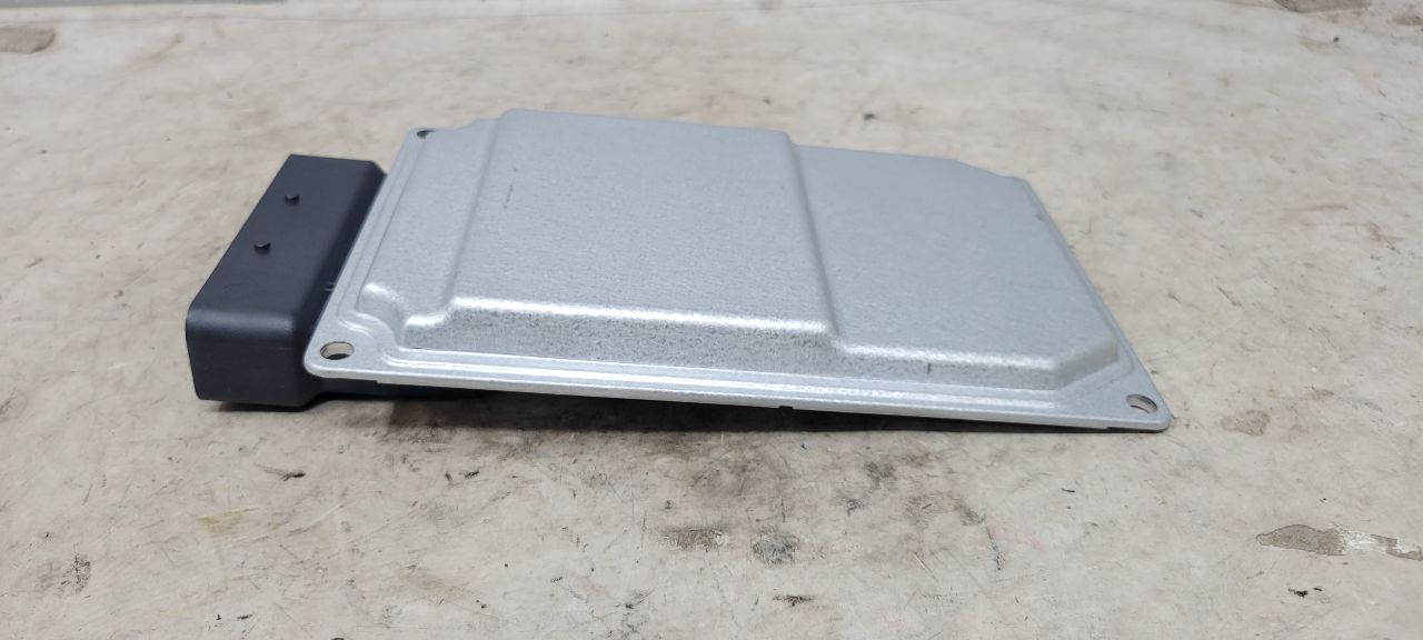 2021 CAMARO MAGNERIDE SUSPENSION MODULE 84214461 31687 - image 4