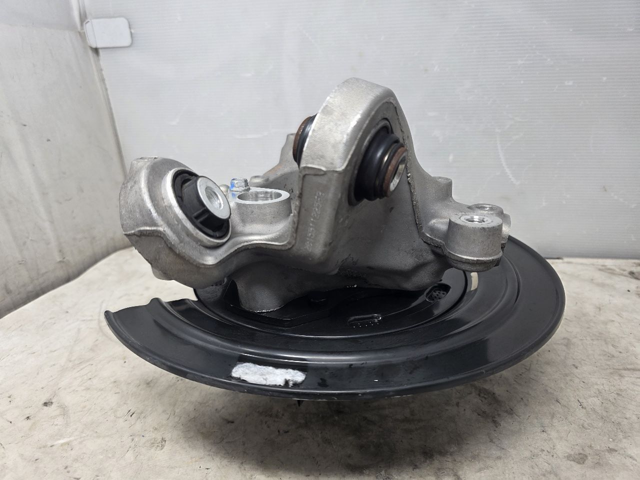2021 CAMARO RH PASSENGER REAR SPINDLE SS 1LE 10K 31701 - image 11