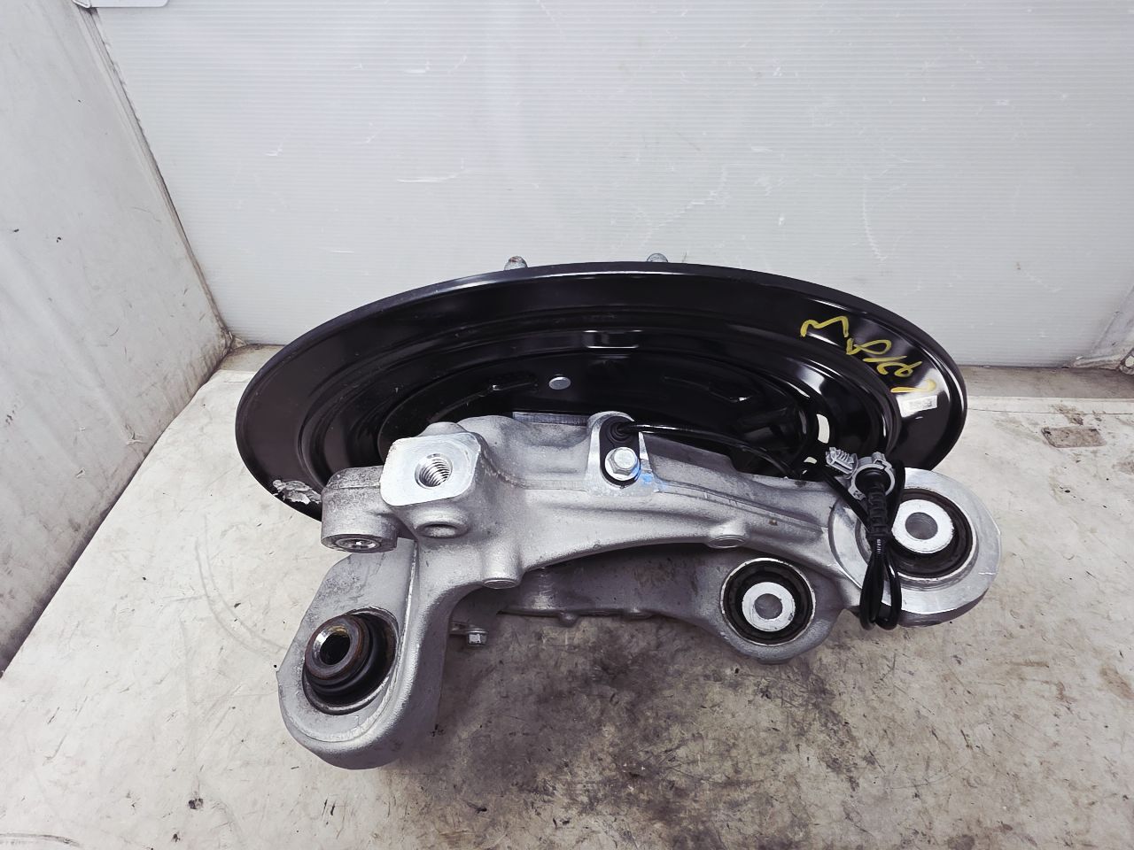 2021 CAMARO LH DRIVER REAR SPINDLE SS 1LE 10K 31702 - image 13
