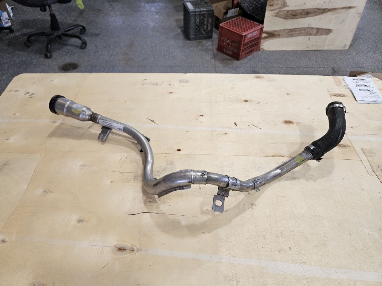2021 CAMARO FUEL FILLER NECK 84683322 31708 - image 4