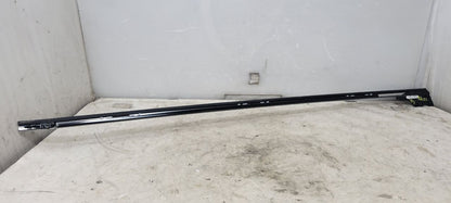 2023 SIERRA150 LH REAR DOOR UPPER REVEAL 85517675 31722 - image 4