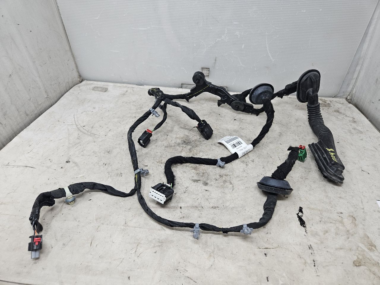 2023 SIERRA150 LH REAR DOOR WIRE HARNESS 86790150 31724 - image 1