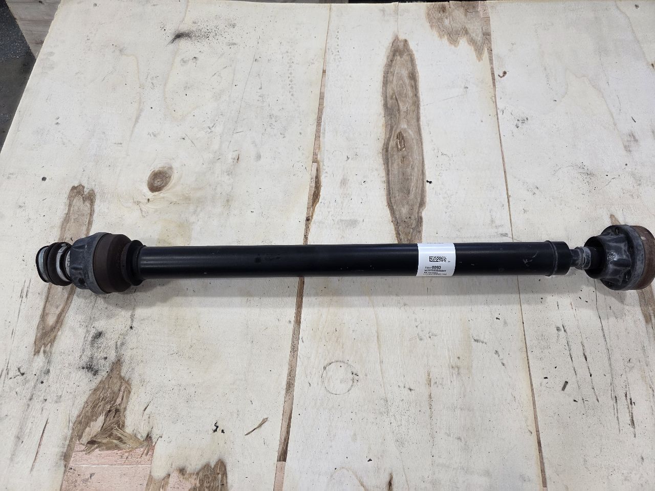 2020 SIERDEN15 4WD FRONT DRIVE SHAFT 23370093 65K 31733 - image 1