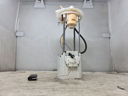 OEM FUEL PUMP 43K FJW 84715864 31735 - image 2