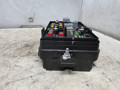 2024 SILVRDO15 ENGINE BAY FUSE BOX 87832673 31762 - image 3