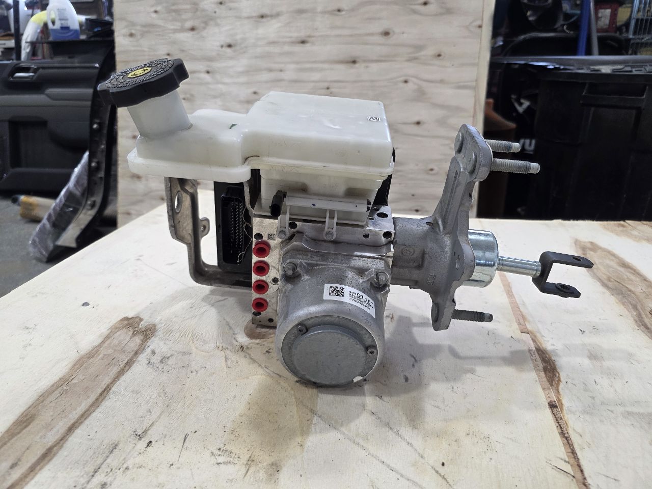 2024 SILVRDO15 ABS BRAKE PUMP & MODULE 46K MILE 31769 - image 3